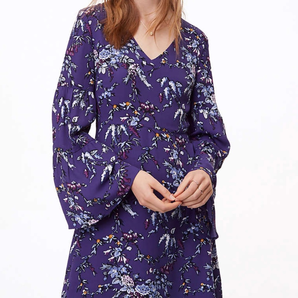 Frosted branch bell sleeve dress- Loft